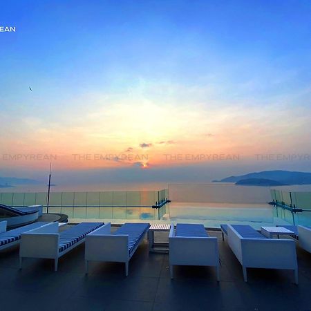 Capital Beachfront Нячанг Екстер'єр фото