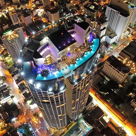 Capital Beachfront Нячанг Екстер'єр фото