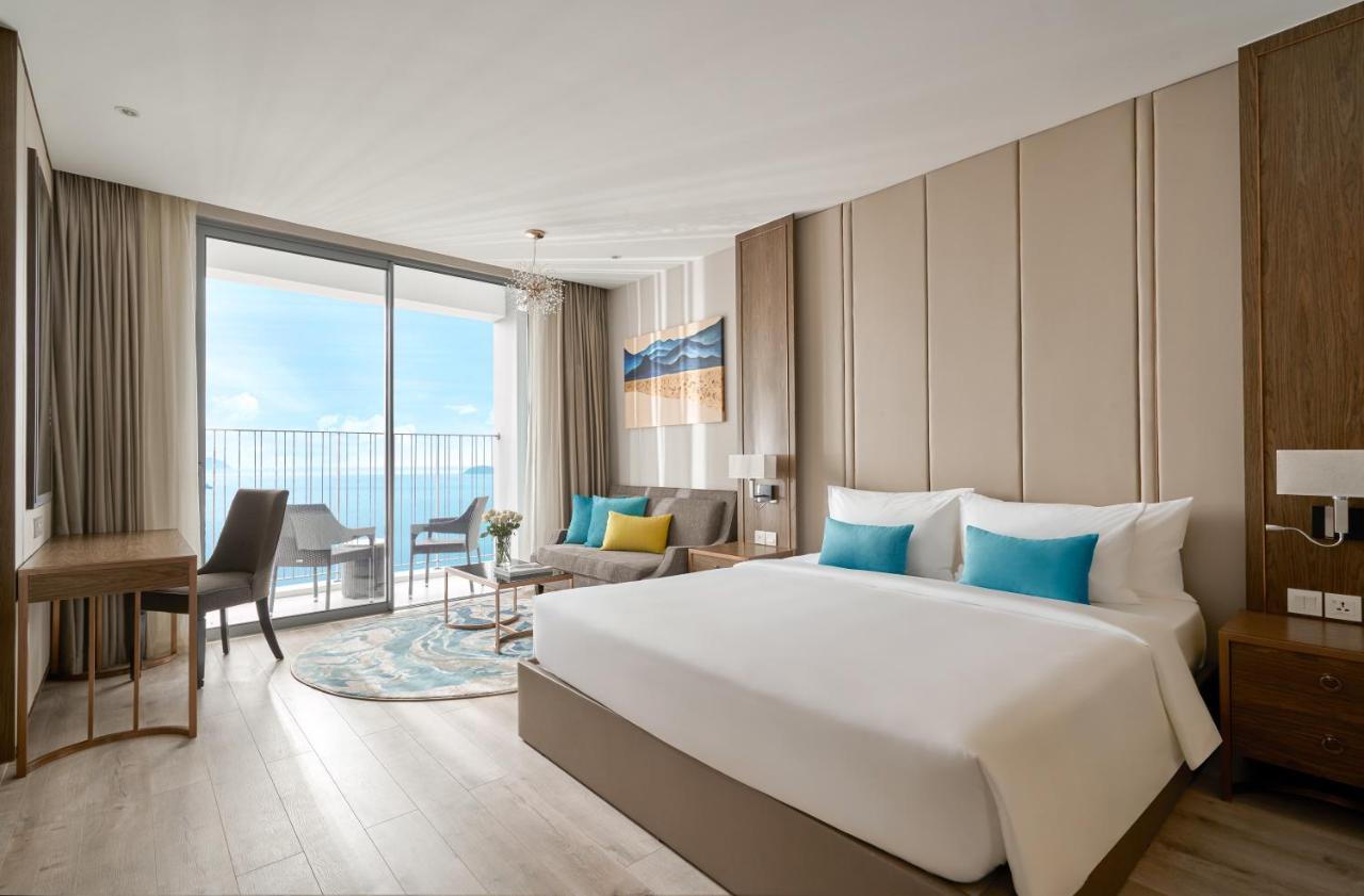 Capital Beachfront Нячанг Екстер'єр фото
