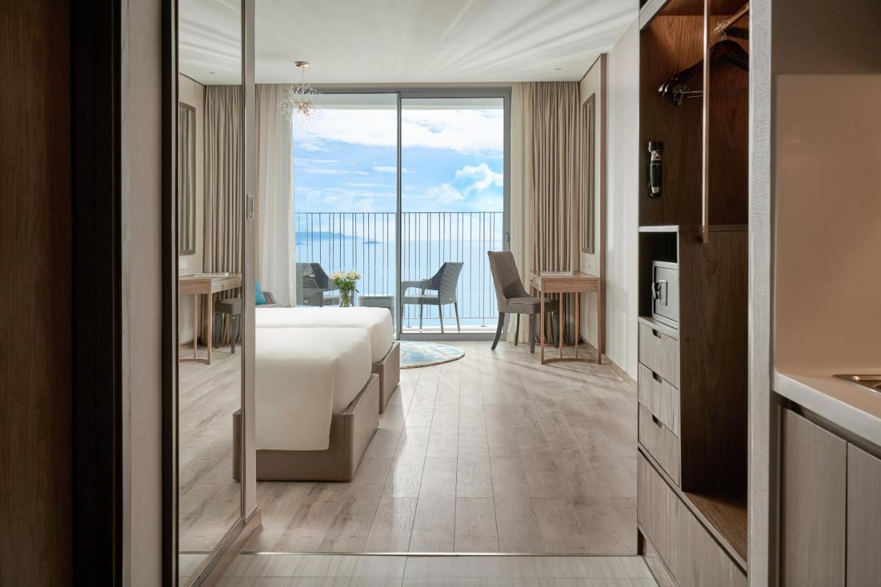Capital Beachfront Нячанг Екстер'єр фото