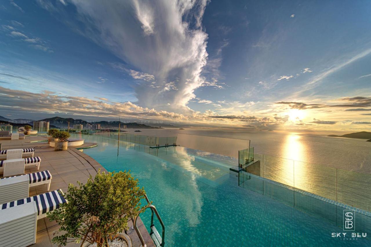 Capital Beachfront Нячанг Екстер'єр фото