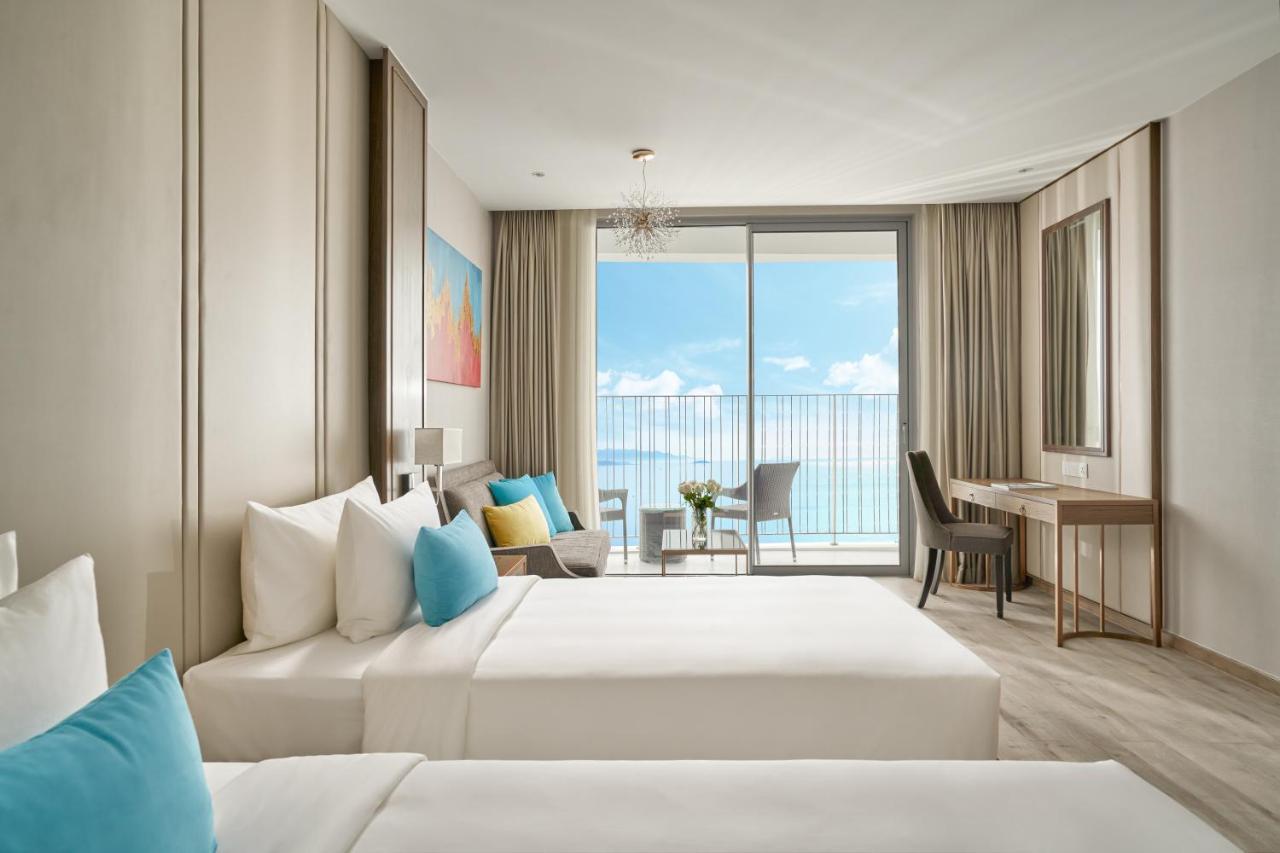 Capital Beachfront Нячанг Екстер'єр фото