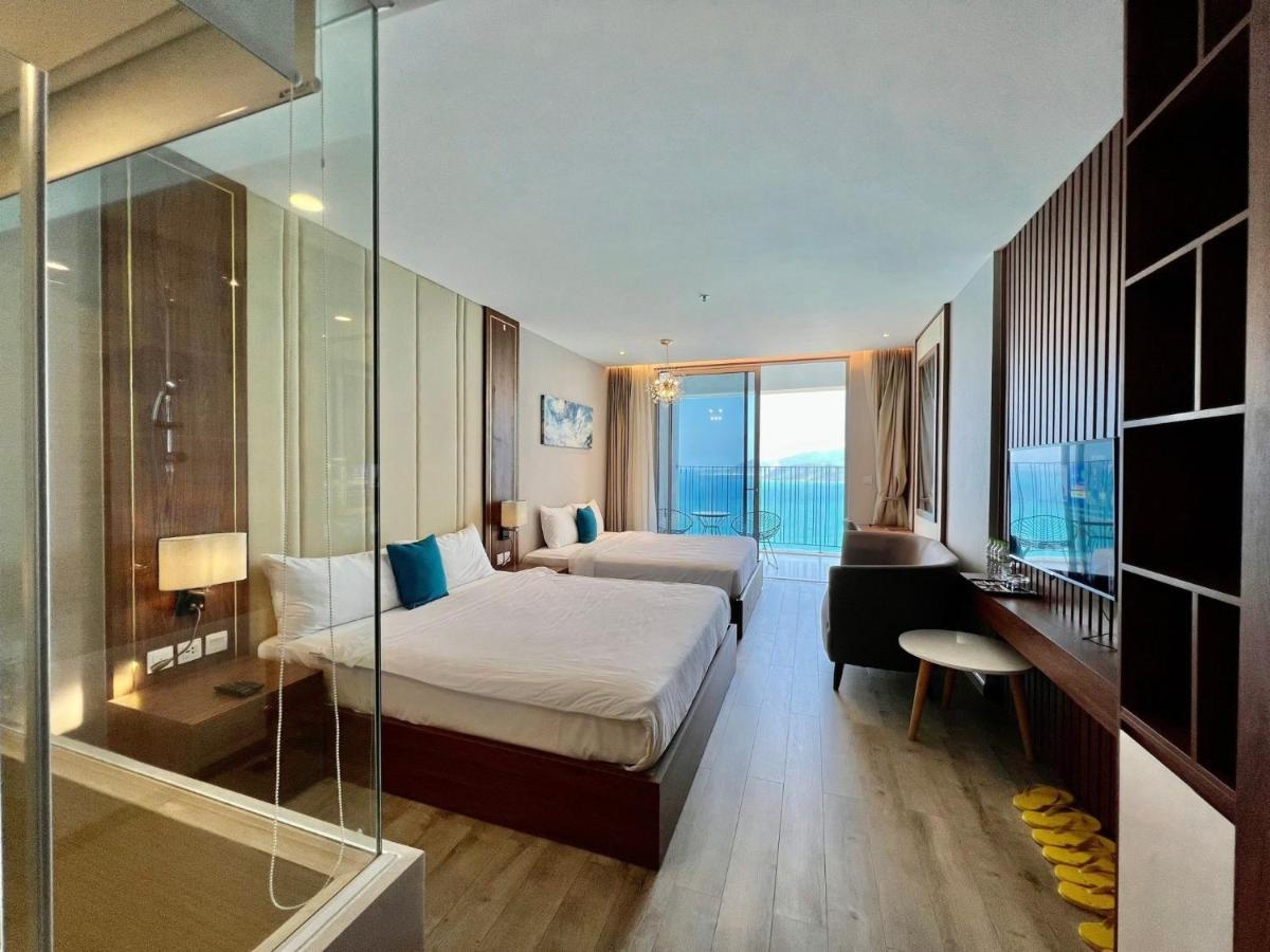 Capital Beachfront Нячанг Екстер'єр фото