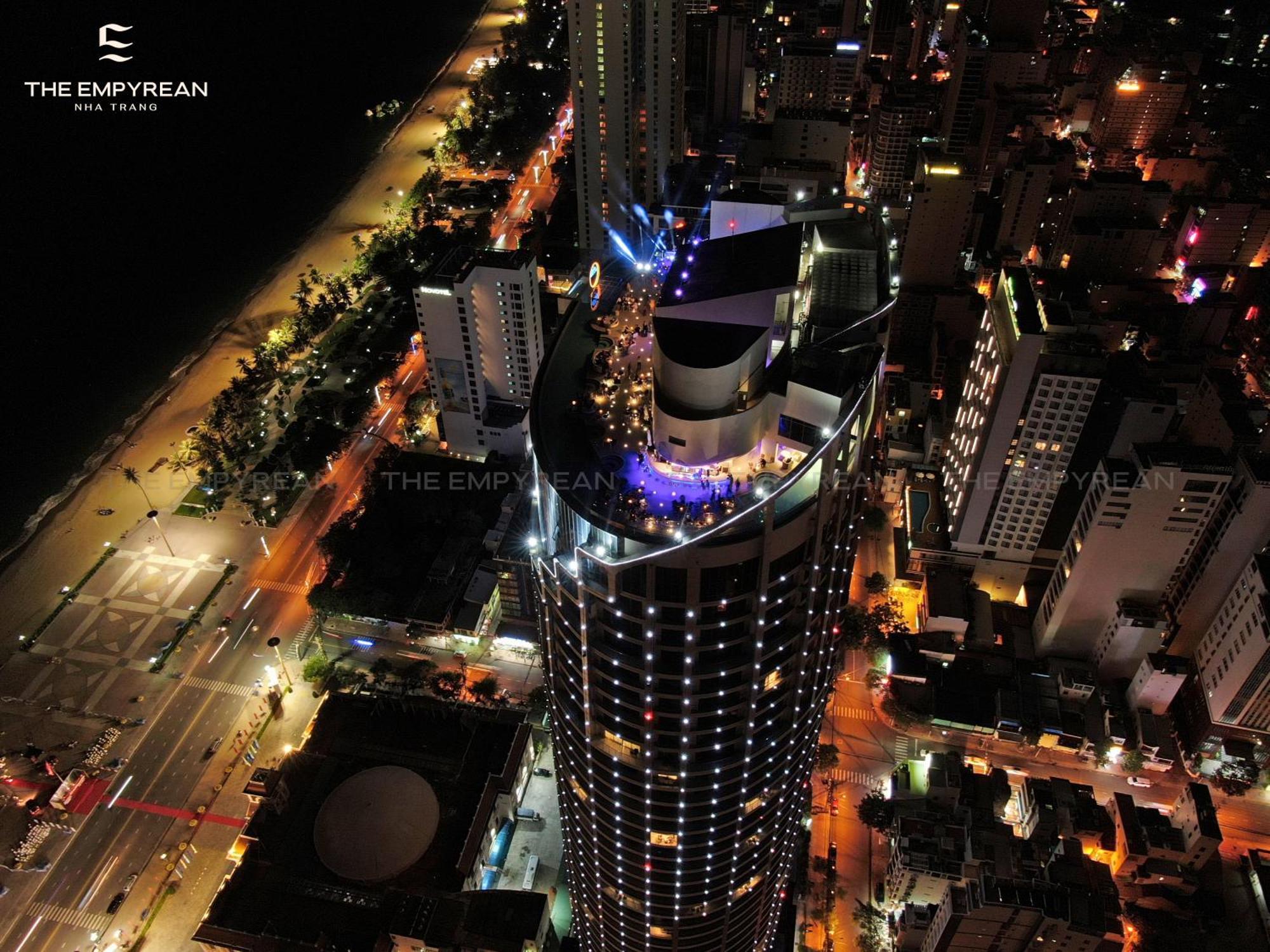 Capital Beachfront Нячанг Екстер'єр фото